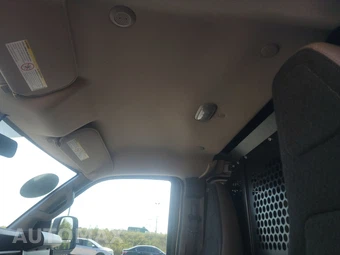 2023 Chevrolet Express 2500 Cargo Van 1WT 135.2" WB - miniatura 19
