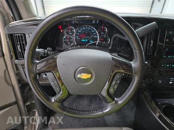 2023 Chevrolet Express 2500 Cargo Van 1WT 135.2" WB - miniatura 10