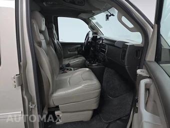 2023 Chevrolet Express 2500 Cargo Van 1WT 135.2" WB - miniatura 8