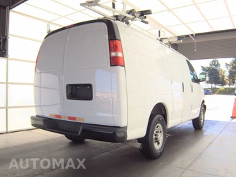 2023 Chevrolet Express 2500 Cargo Van 1WT 135.2" WB - miniatura 4