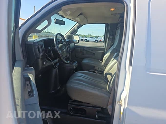 2023 Chevrolet Express 2500 Cargo Van 1WT 135.2" WB - miniatura 7