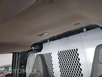 2023 Chevrolet Express 2500 Cargo Van 1WT 155.2" WB - miniatura 11
