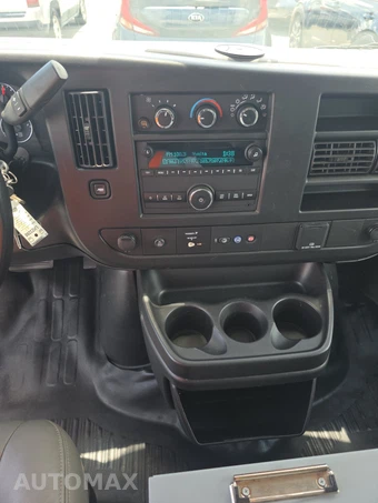 2023 Chevrolet Express 2500 Cargo Van 1WT 155.2" WB - miniatura 11