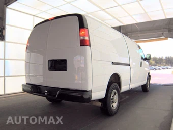 2023 Chevrolet Express 2500 Cargo Van 1WT 155.2" WB - miniatura 4