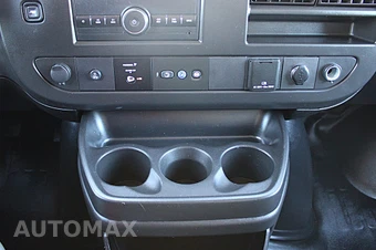 2023 Chevrolet Express 3500 Cutaway 1WT - miniatura 28
