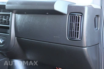2023 Chevrolet Express 3500 Cutaway 1WT - miniatura 29