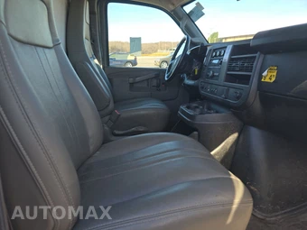 2023 Chevrolet Express 3500 Cutaway 1WT – miniatura 8
