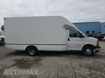 2023 Chevrolet Express 3500 Cutaway 1WT DRW - miniatura 4