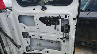 2023 Chevrolet Express 3500 Passenger Van LS 1LS 135.2" WB - miniatura 42
