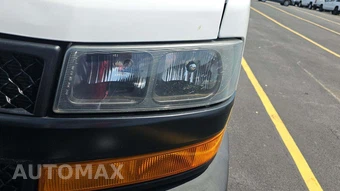 2023 Chevrolet Express 3500 Passenger Van LS 1LS 155.1" WB - miniatura 19