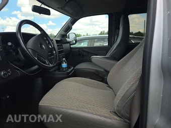 2023 Chevrolet Express 3500 Passenger Van LS 1LS 155.1" WB - miniatura 7