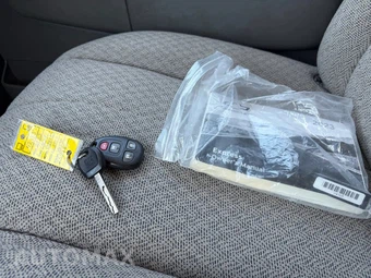 2023 Chevrolet Express 3500 Passenger Van LS 1LS 155.1" WB - miniatura 40