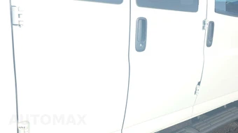 2023 Chevrolet Express 3500 Passenger Van LS 1LS 155.1" WB - miniatura 23