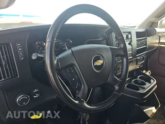 2023 Chevrolet Express 3500 Passenger Van LS 1LS 155.1" WB - miniatura 10