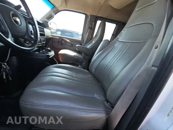 2023 Chevrolet Express 3500 Passenger Van LS 1LS 155.1" WB - miniatura 7