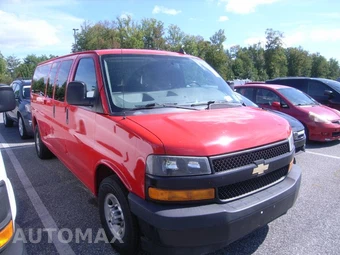 2023 Chevrolet Express 3500 Passenger Van LS 1LS 155.1" WB - miniatura 2