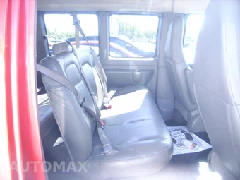 2023 Chevrolet Express 3500 Passenger Van LS 1LS 155.1" WB - miniatura 9