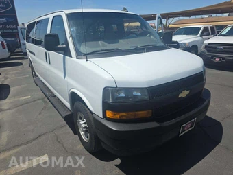 2023 Chevrolet Express 3500 Passenger Van LS 1LS 155.1" WB - miniatura 4