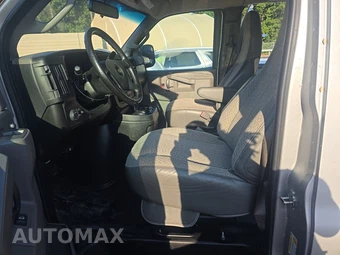 2023 Chevrolet Express 3500 Passenger Van LS 1LS 155.1" WB - miniatura 7