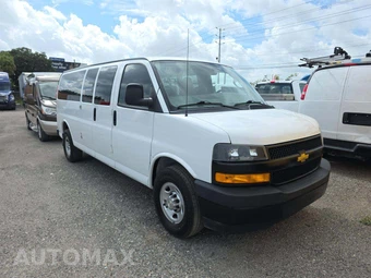 2023 Chevrolet Express 3500 Passenger Van LS 1LS 155.1" WB - miniatura 4