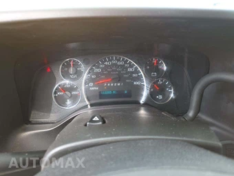 2023 Chevrolet Express 3500 Passenger Van LS 1LS 155.1" WB - miniatura 9