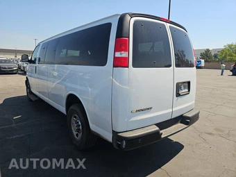 2023 Chevrolet Express 3500 Passenger Van LS 1LS 155.1" WB - miniatura 6