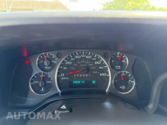 2023 Chevrolet Express 3500 Passenger Van LT 1LT 155.1" WB - miniatura 44