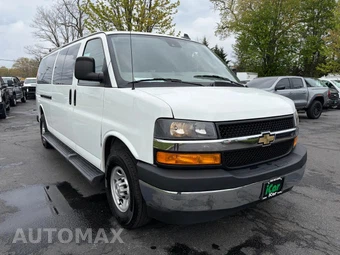 2023 Chevrolet Express 3500 Passenger Van LT 1LT 155.1" WB - miniatura 4