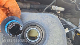 2023 Chevrolet Malibu LS 1FL – miniatura 17