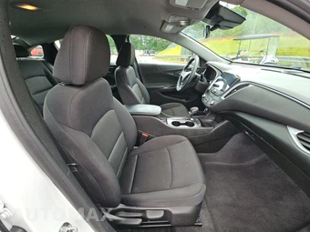 2023 Chevrolet Malibu LS 1FL – miniatura 8