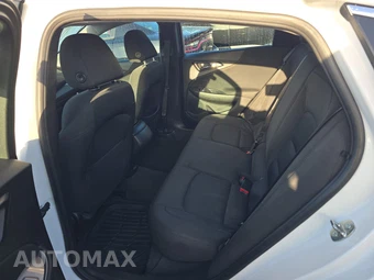 2023 Chevrolet Malibu LS 1FL – miniatura 13