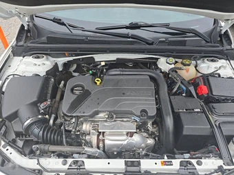 2023 Chevrolet Malibu LS 1FL - miniatura 22