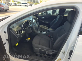 2023 Chevrolet Malibu LS 1FL – miniatura 7