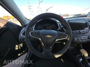 2023 Chevrolet Malibu LS 1FL – miniatura 10