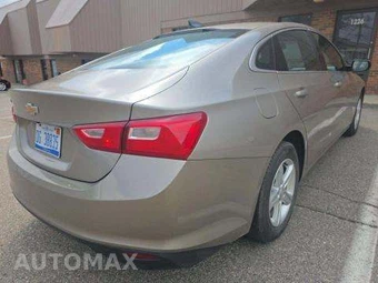 2023 Chevrolet Malibu LS 1FL – miniatura 3