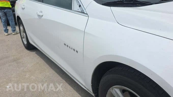 2023 Chevrolet Malibu LS 1FL – miniatura 31