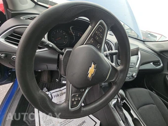 2023 Chevrolet Malibu LS 1FL – miniatura 10