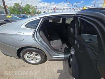 2023 Chevrolet Malibu LS 1FL – miniatura 17