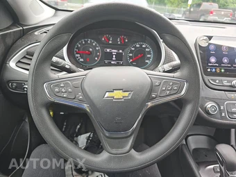 2023 Chevrolet Malibu LS 1FL - miniatura 10