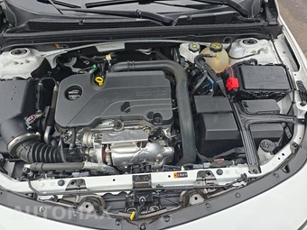 2023 Chevrolet Malibu LS 1FL - miniatura 15