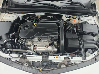 2023 Chevrolet Malibu LS 1FL – miniatura 15