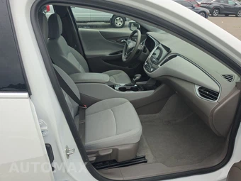 2023 Chevrolet Malibu LS 1FL – miniatura 8