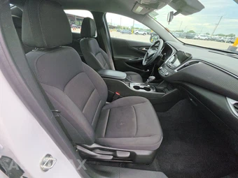 2023 Chevrolet Malibu LS 1FL - miniatura 8