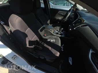 2023 Chevrolet Malibu LS 1FL – miniatura 8