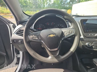 2023 Chevrolet Malibu LS 1FL – miniatura 10