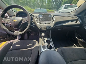 2023 Chevrolet Malibu LS 1FL – miniatura 11