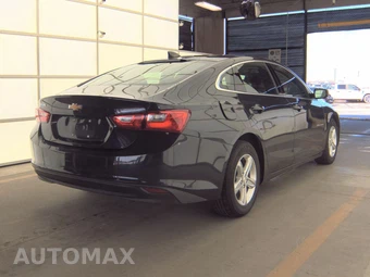 2023 Chevrolet Malibu LS 1FL – miniatura 4