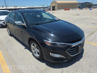 2023 Chevrolet Malibu LS 1LS – miniatura 3
