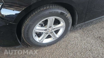 2023 Chevrolet Malibu LS 1LS – miniatura 24