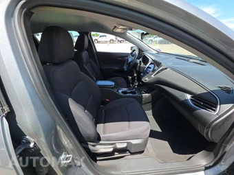 2023 Chevrolet Malibu LS 1LS – miniatura 8